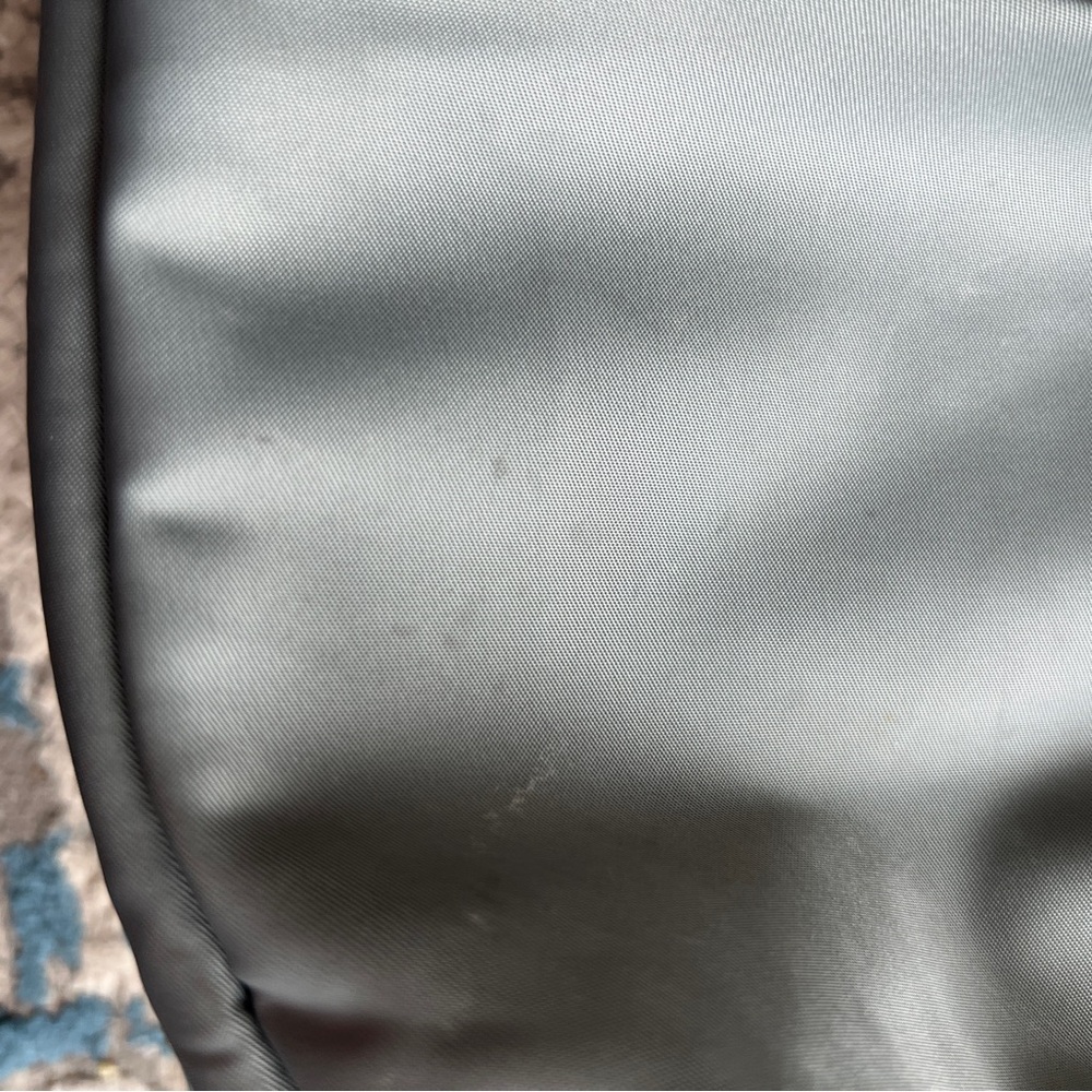 Lululemon Everyday Backpack 2.0 23L. In sage gray - Picture 13 of 13